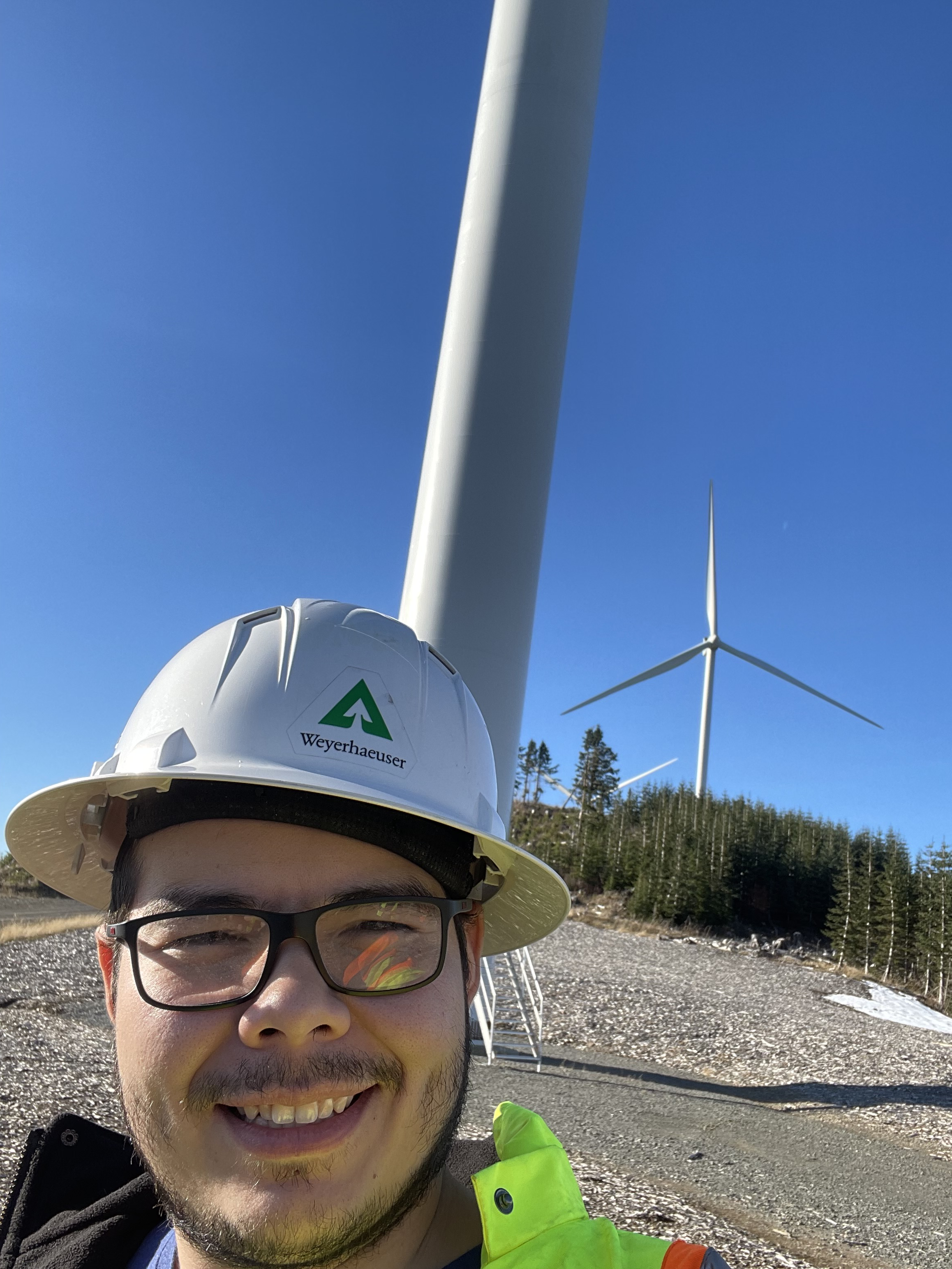 Image of Peter on a visit to the Vail tree farm in Washington.