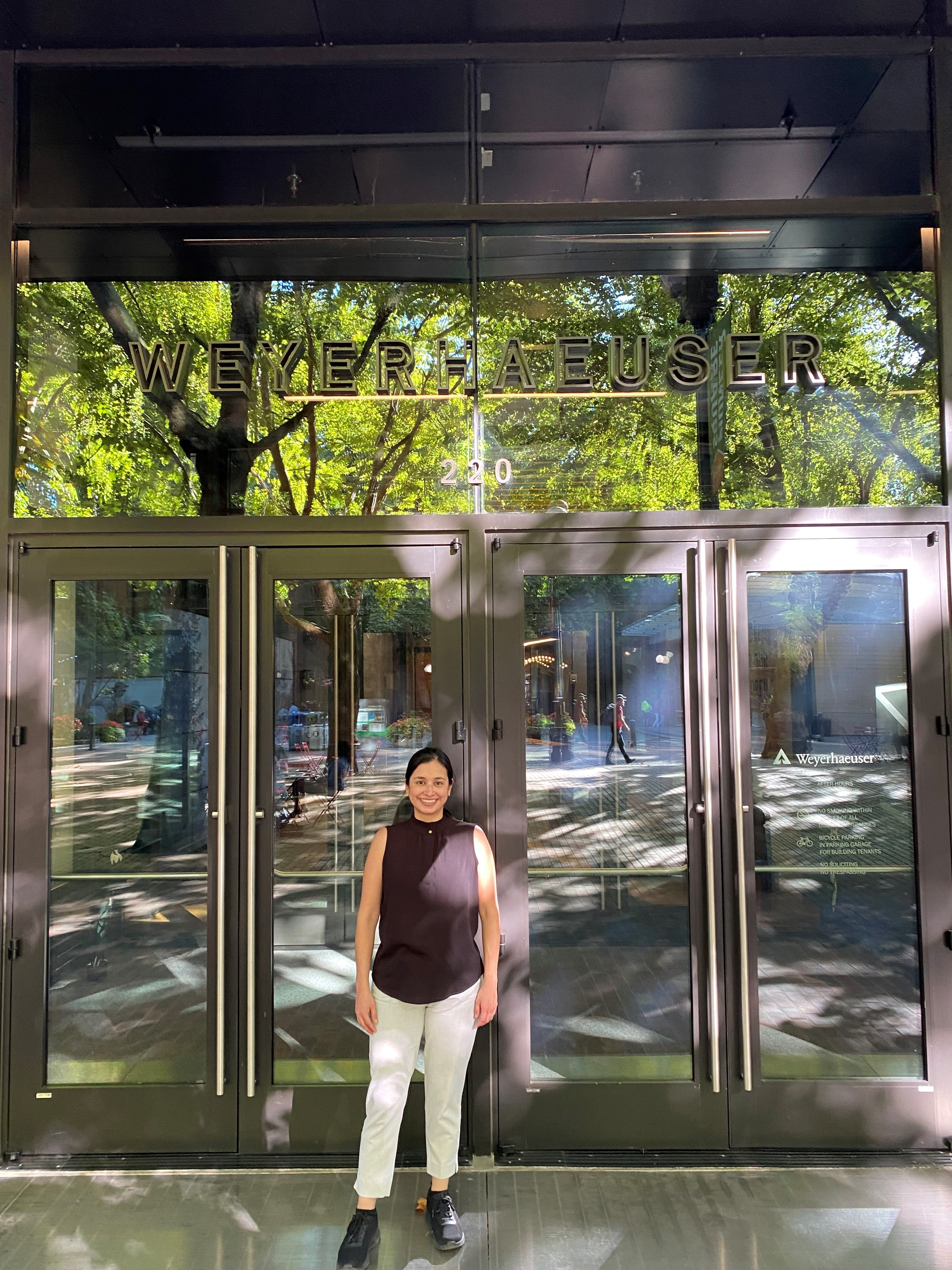 Image of Laura during her visit to our Seattle headquarters, her first time in Seattle.